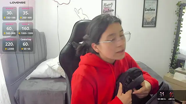 Amy joones online show from 01/22/25, 01:00