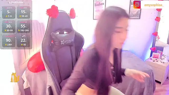 Amy joones online show from 02/10/25, 04:36