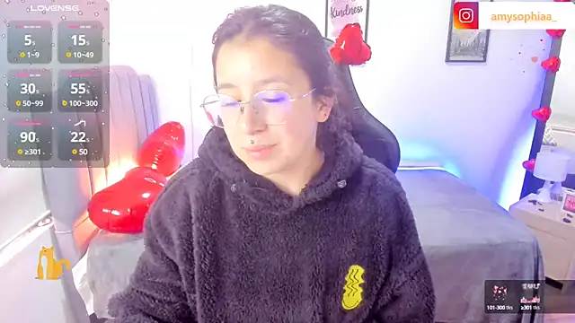 Amy joones online show from 02/13/25, 01:26