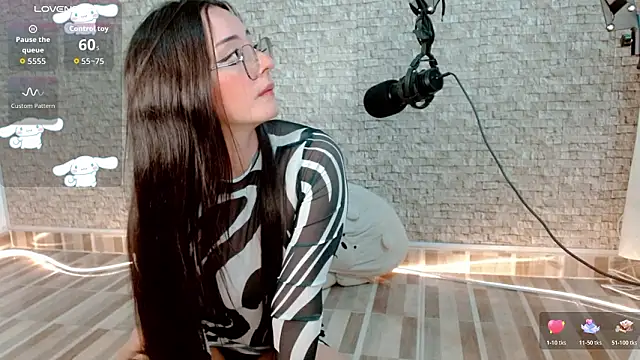 Snapshot of emma_unu chatting on 03/29/26, 03:39 emma unu online show from 03/29/26, 03:39