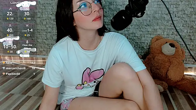 Snapshot of emma_unu chatting on 04/09/26, 06:19 emma unu online show from 04/09/26, 06:19