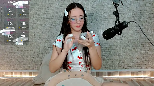 Snapshot of emma_unu chatting on 04/16/26, 03:18 emma unu online show from 04/16/26, 03:18