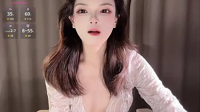 Snapshot of --xixi-- chatting on 07/05/26, 07:43 --xixi-- online show from 07/05/26, 07:43