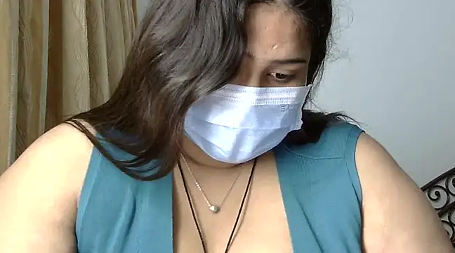 cutelady65 online show from 01/05/25, 03:13