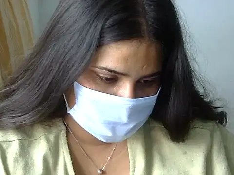 Snapshot of cutelady65 chatting on 04/11/26, 06:34 cutelady65 online show from 04/11/26, 06:34