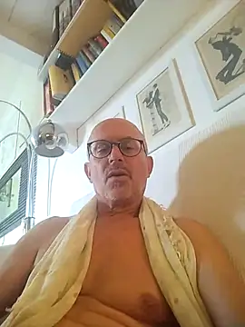 MadProfessor online show from 09/17/25, 10:17