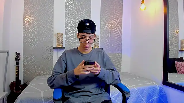 Nikolay Gregori online show from 02/04/25, 04:15