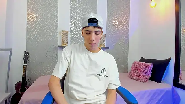 Nikolay Gregori online show from 02/06/25, 07:13