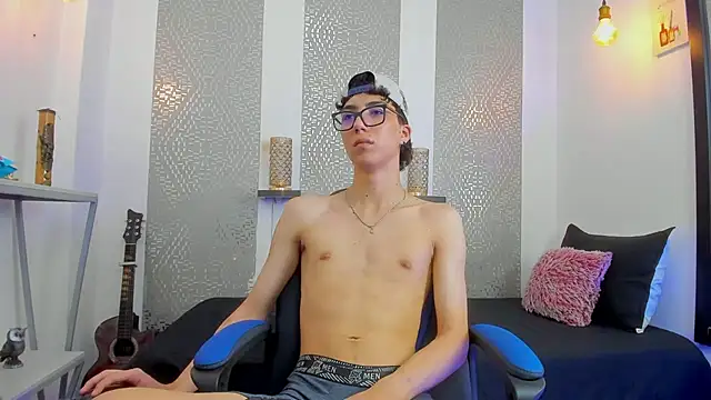 Nikolay Gregori online show from 02/25/25, 07:09