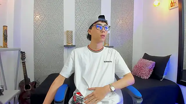 Nikolay Gregori online show from 02/26/25, 04:03