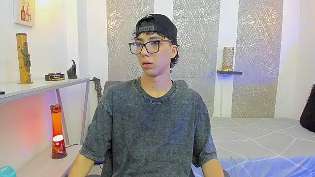 Nikolay Gregori online show from 09/30/25, 04:06