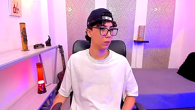 Nikolay Gregori online show from 10/11/25, 04:22