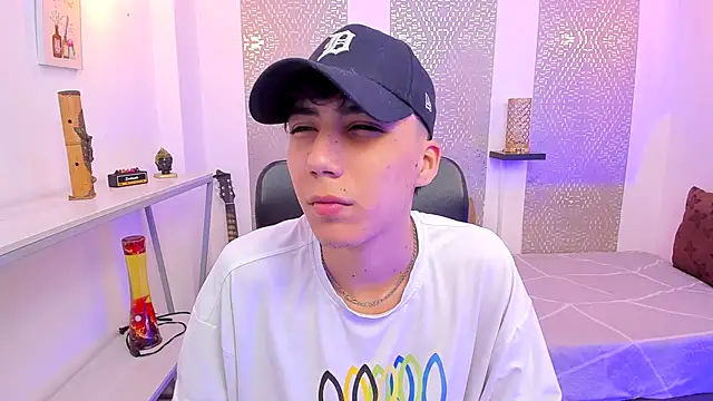 Nikolay Gregori online show from 10/27/25, 04:16