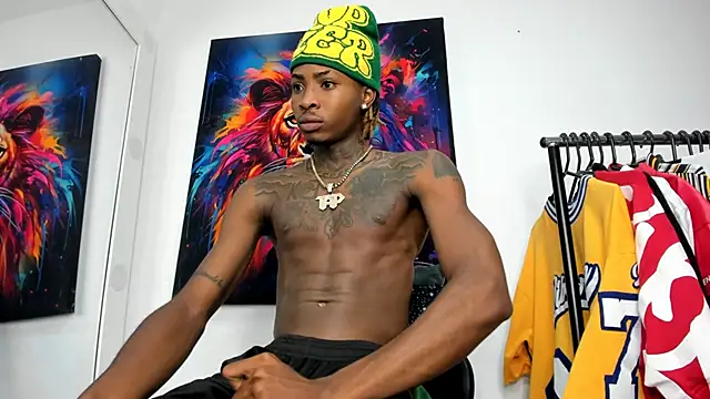 Snapshot of Pantera_black_21 chatting on 12/28/24, 07:44 Pantera black 21 online show from 12/28/24, 07:44