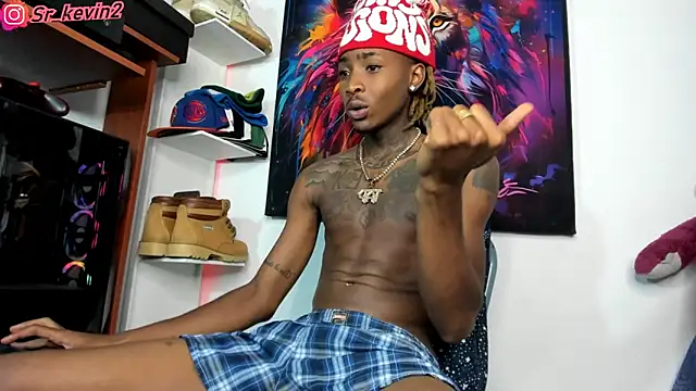 Snapshot of Pantera_black_21 chatting on 03/18/25, 12:47 Pantera black 21 online show from 03/18/25, 12:47