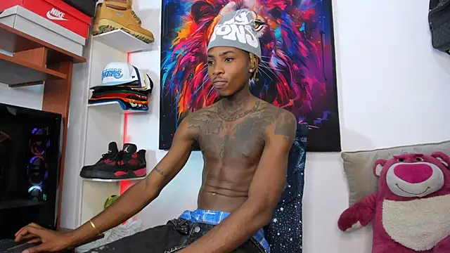 Snapshot of Pantera_black_21 chatting on 09/15/25, 09:04 Pantera black 21 online show from 09/15/25, 09:04