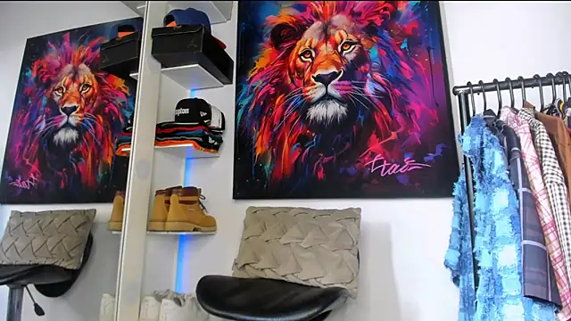 Snapshot of Pantera_black_21 chatting on 10/14/25, 09:04 Pantera black 21 online show from 10/14/25, 09:04