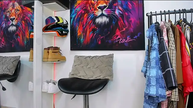 Snapshot of Pantera_black_21 chatting on 10/18/25, 06:16 Pantera black 21 online show from 10/18/25, 06:16