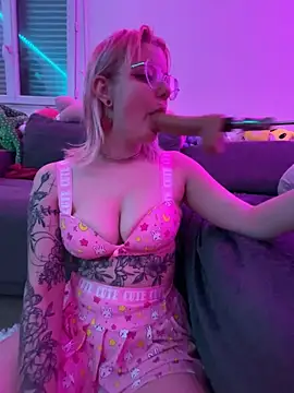 LaskaLeRoomba online show from 01/17/26, 09:40