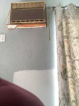 Snapshot of Miguel16i chatting on 01/22/25, 09:32 Miguel16i online show from 01/22/25, 09:32