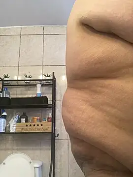 Snapshot of Miguel16i chatting on 01/30/25, 09:36 Miguel16i online show from 01/30/25, 09:36