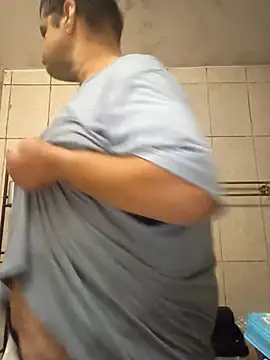 Snapshot of Miguel16i chatting on 11/09/25, 08:45 Miguel16i online show from 11/09/25, 08:45