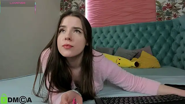 Haley Gars online show from 02/15/26, 03:58