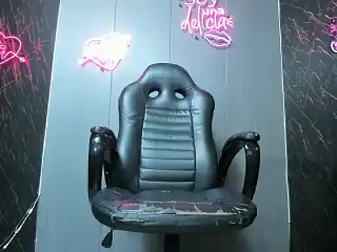 china black  online show from 01/17/25, 03:00