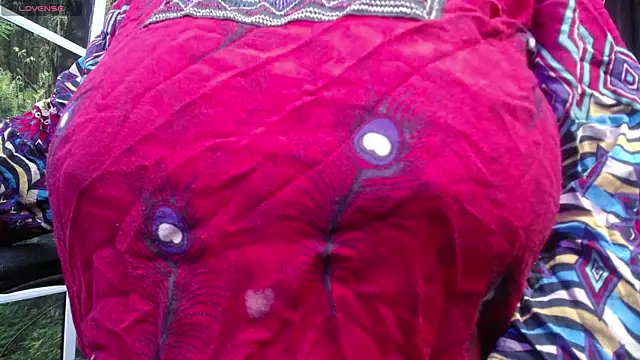 Snapshot of kalpanaaishaa chatting on 10/30/25, 10:06 kalpanaaishaa online show from 10/30/25, 10:06