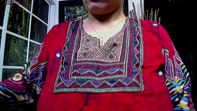 Snapshot of kalpanaaishaa chatting on 11/14/25, 10:14 kalpanaaishaa online show from 11/14/25, 10:14