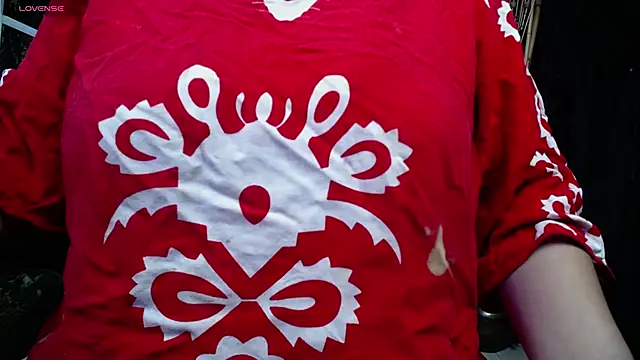 Snapshot of kalpanaaishaa chatting on 11/17/25, 10:10 kalpanaaishaa online show from 11/17/25, 10:10