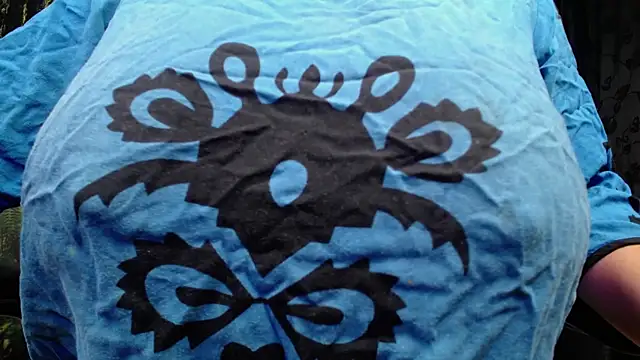 Snapshot of kalpanaaishaa chatting on 12/17/25, 10:10 kalpanaaishaa online show from 12/17/25, 10:10