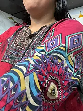 Snapshot of kalpanaaishaa chatting on 04/23/26, 12:29 kalpanaaishaa online show from 04/23/26, 12:29