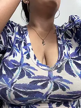 Snapshot of kalpanaaishaa chatting on 04/28/26, 11:37 kalpanaaishaa online show from 04/28/26, 11:37