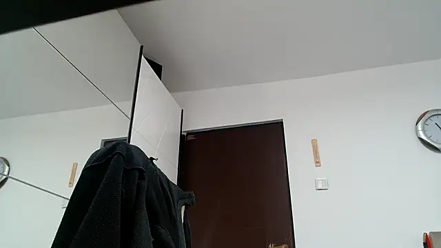 Snapshot of Magnificmuscles89 chatting on 10/29/25, 09:11 Magnificmuscles89 online show from 10/29/25, 09:11