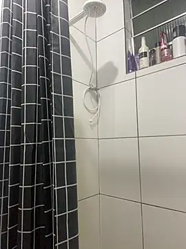 couple shy online show from 01/06/26, 02:04