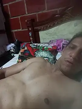 Snapshot of Elvergon3456 chatting on 10/25/25, 12:02 Elvergon3456 online show from 10/25/25, 12:02