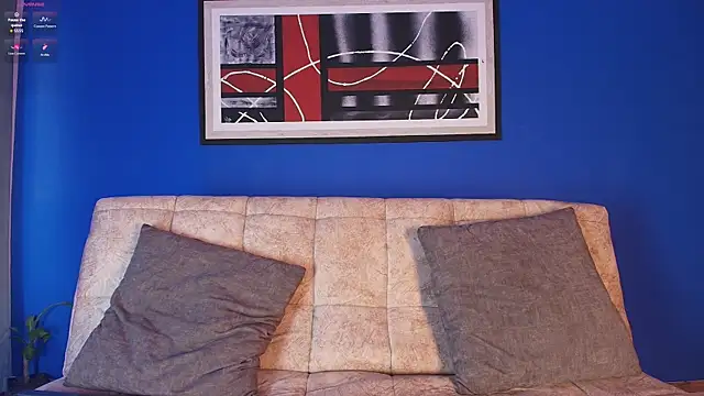 liccy hall online show from 10/10/25, 11:42