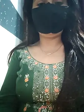 Aishwaryaa 69 online show from 02/14/25, 03:05