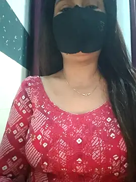 Snapshot of Aishwaryaa_69 chatting on 02/21/25, 08:29 Aishwaryaa 69 online show from 02/21/25, 08:29