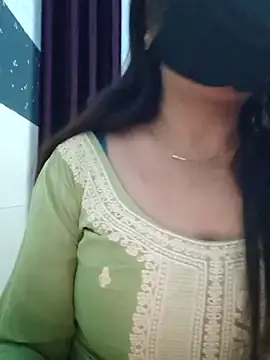 Aishwaryaa 69 online show from 02/22/25, 12:08