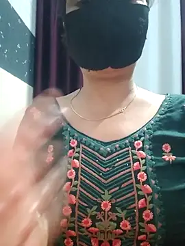 Aishwaryaa 69 online show from 02/23/25, 05:39