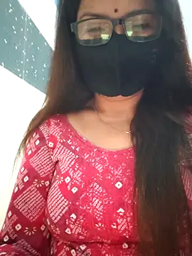 Snapshot of Aishwaryaa_69 chatting on 03/21/25, 12:17 Aishwaryaa 69 online show from 03/21/25, 12:17