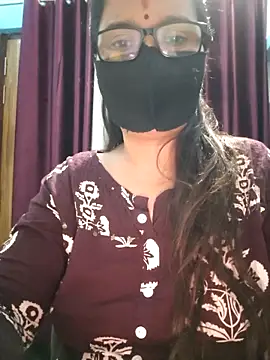 Snapshot of Aishwaryaa_69 chatting on 09/22/25, 10:06 Aishwaryaa 69 online show from 09/22/25, 10:06