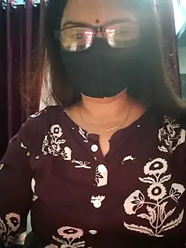 Snapshot of Aishwaryaa_69 chatting on 09/28/25, 08:09 Aishwaryaa 69 online show from 09/28/25, 08:09