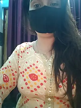 Snapshot of Aishwaryaa_69 chatting on 10/09/25, 04:21 Aishwaryaa 69 online show from 10/09/25, 04:21