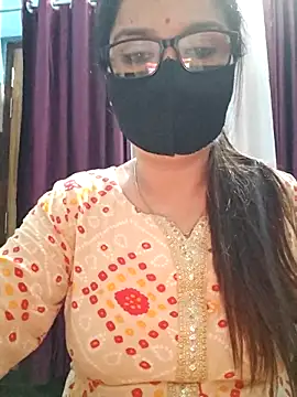 Snapshot of Aishwaryaa_69 chatting on 10/25/25, 01:57 Aishwaryaa 69 online show from 10/25/25, 01:57