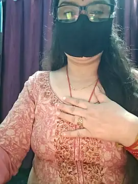 Aishwaryaa 69 online show from 11/23/25, 08:36