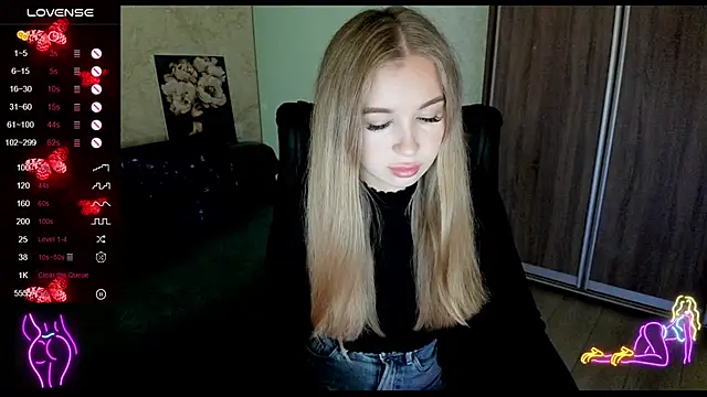  NigoNika online show from 09/14/25, 07:35