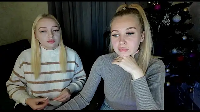  NigoNika online show from 12/05/25, 02:58